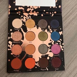 ColourpopXmakeup shayla eyeshadow palette